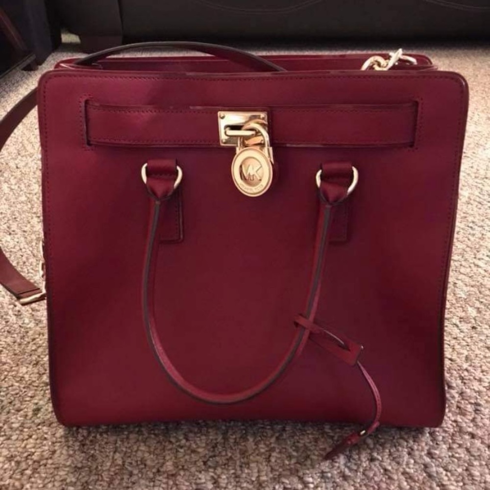 Michael Kors purse